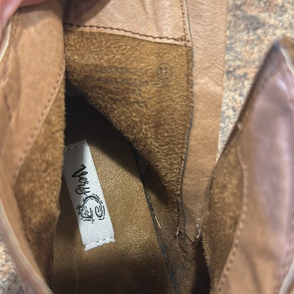 Very G Booties Slip On Side Zipper Closure Tan Womens Size 11 - Picture 4 of 13